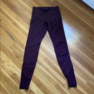 LULU LEMON LEGGINGS SIZE 4